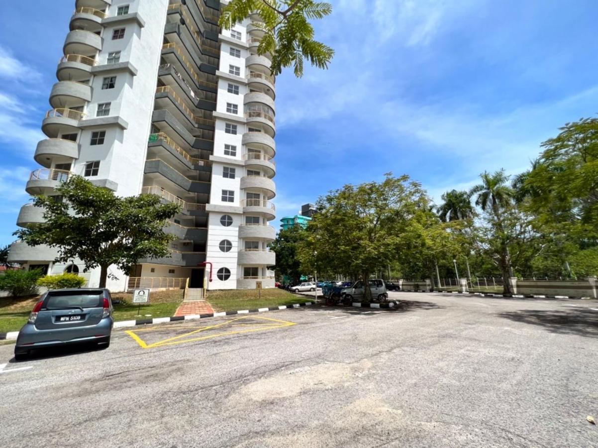 Maya Apartment Bay View Villas Port Dickson Exterior foto